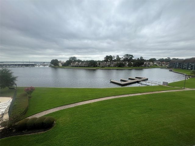 12600 Melville Drive 319B, Montgomery, TX 77356