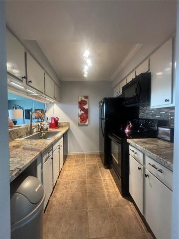 12600 Melville Drive 319B, Montgomery, TX 77356