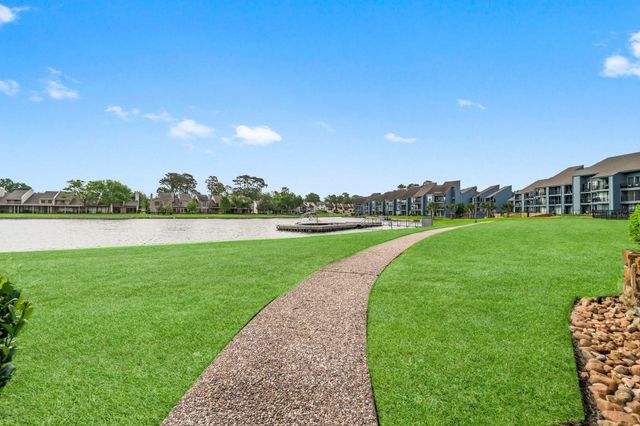 12600 Melville Drive 319B, Montgomery, TX 77356