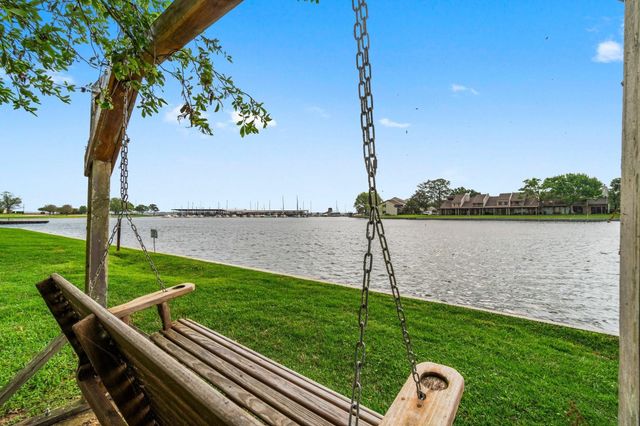 12600 Melville Drive 319B, Montgomery, TX 77356