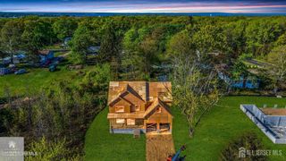 8 Cristina Court, Matawan, NJ 07747