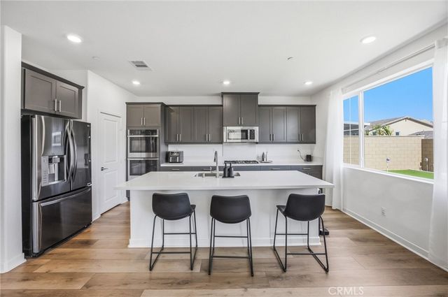 16723 Yarrow Lane, Fontana, CA 92336