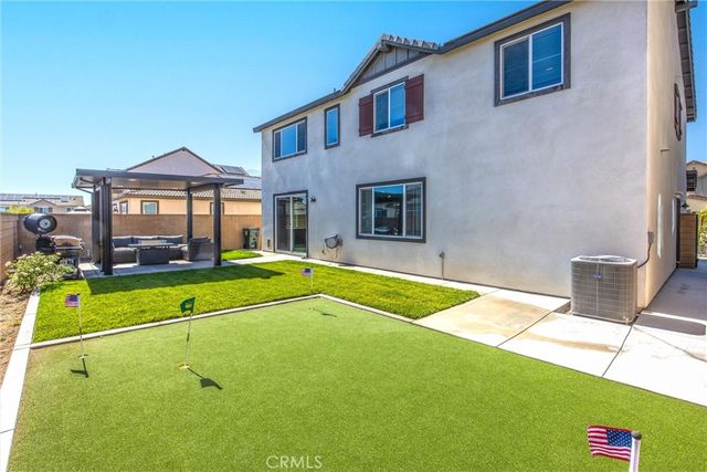 16723 Yarrow Lane, Fontana, CA 92336