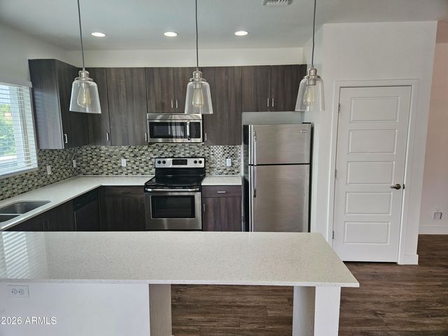 7981 E WILSHIRE Drive 2013A, Scottsdale, AZ 85257