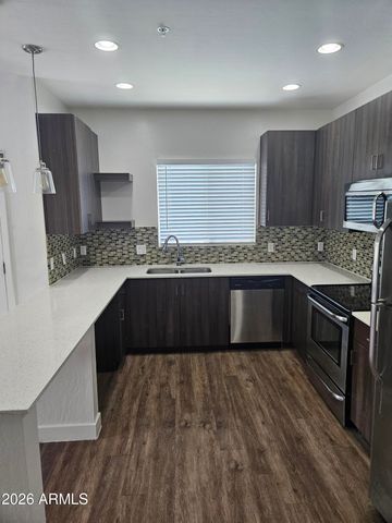 7981 E WILSHIRE Drive 2013A, Scottsdale, AZ 85257