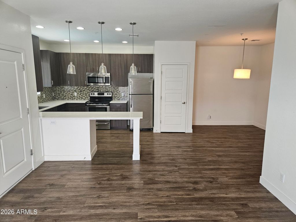 7981 E WILSHIRE Drive 2013A, Scottsdale, AZ 85257