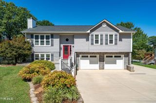 603 Steeplechase Drive, Johnson City, TN 37601