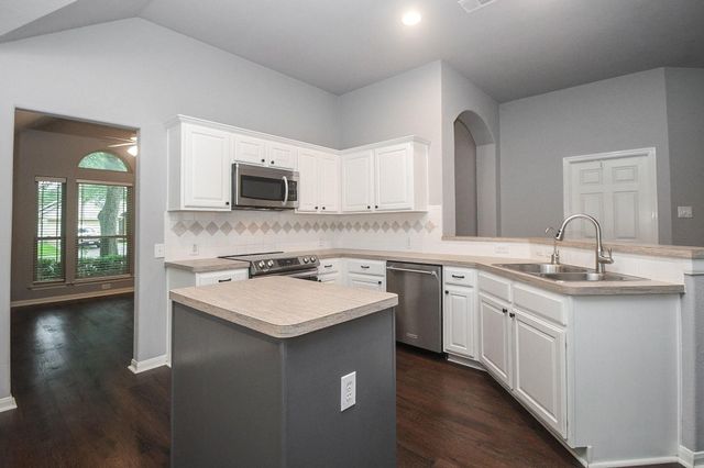 2707 Millers Falls Court, Richmond, TX 77406