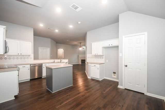 2707 Millers Falls Court, Richmond, TX 77406