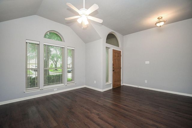 2707 Millers Falls Court, Richmond, TX 77406