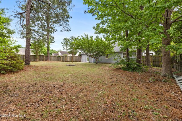 600 Silver Grass Court, Wilmington, NC 28405