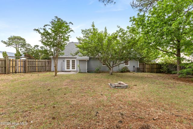 600 Silver Grass Court, Wilmington, NC 28405