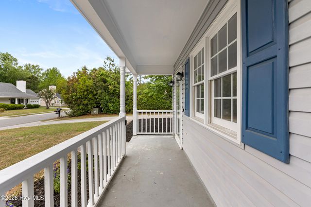 600 Silver Grass Court, Wilmington, NC 28405