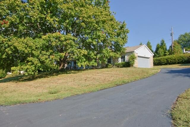 35 Mockingbird Valley Road, Winchester, KY 40391