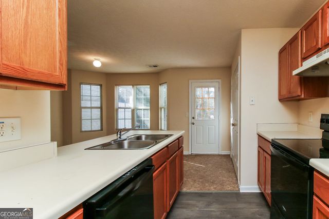 2700 Norfair Loop, Lithonia, GA 30038