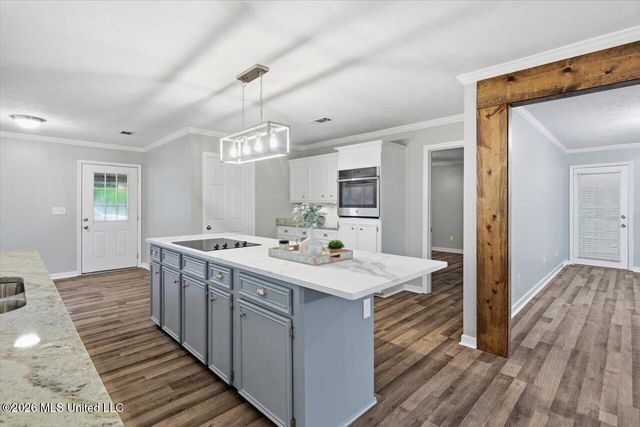 6122 Kaybrook Drive, Byram, MS 39272