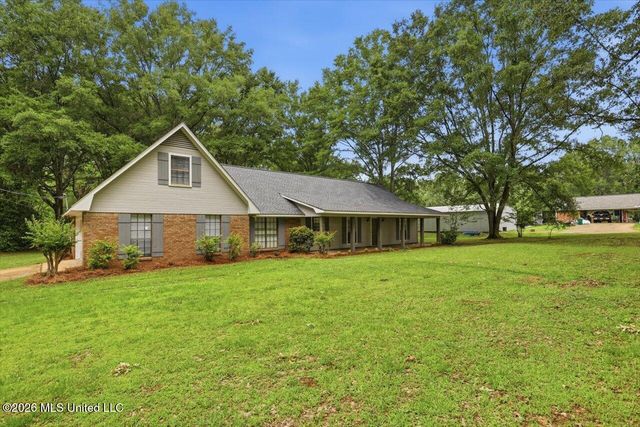6122 Kaybrook Drive, Byram, MS 39272