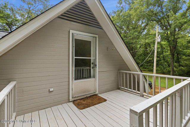 6122 Kaybrook Drive, Byram, MS 39272