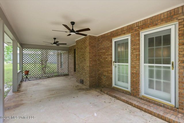 6122 Kaybrook Drive, Byram, MS 39272