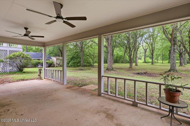 6122 Kaybrook Drive, Byram, MS 39272