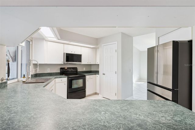 1459 BANBURY LOOP N, Lakeland, FL 33809