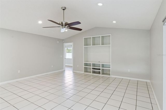 1459 BANBURY LOOP N, Lakeland, FL 33809