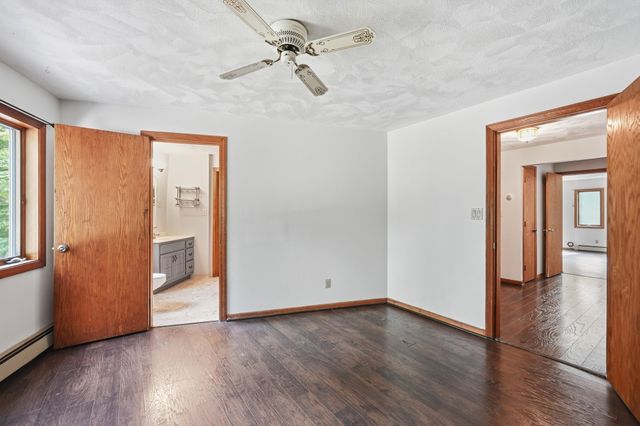 243 Oak St, Holliston, MA 01746