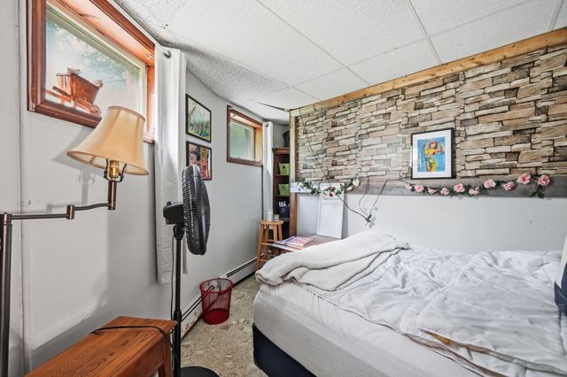 243 Oak St, Holliston, MA 01746