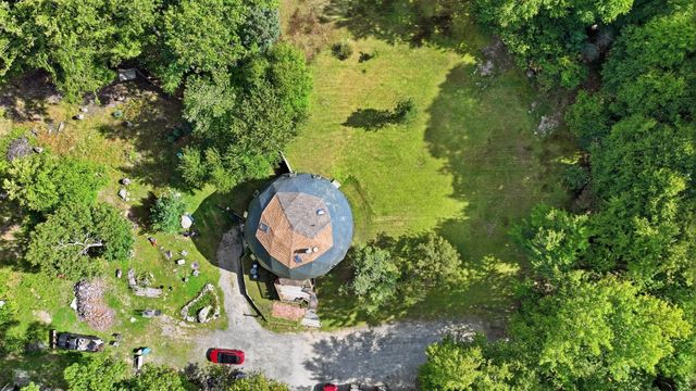 243 Oak St, Holliston, MA 01746