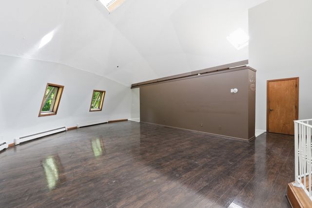 243 Oak St, Holliston, MA 01746