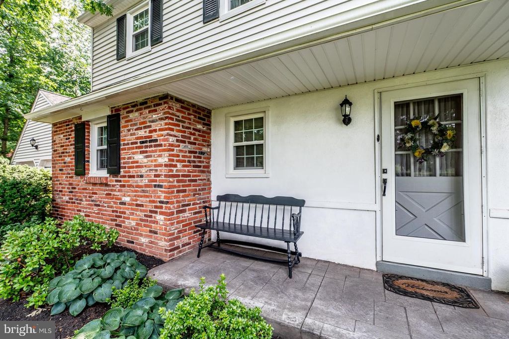 399 WOODLYN DR, COLLEGEVILLE, PA 19426 — photo 3