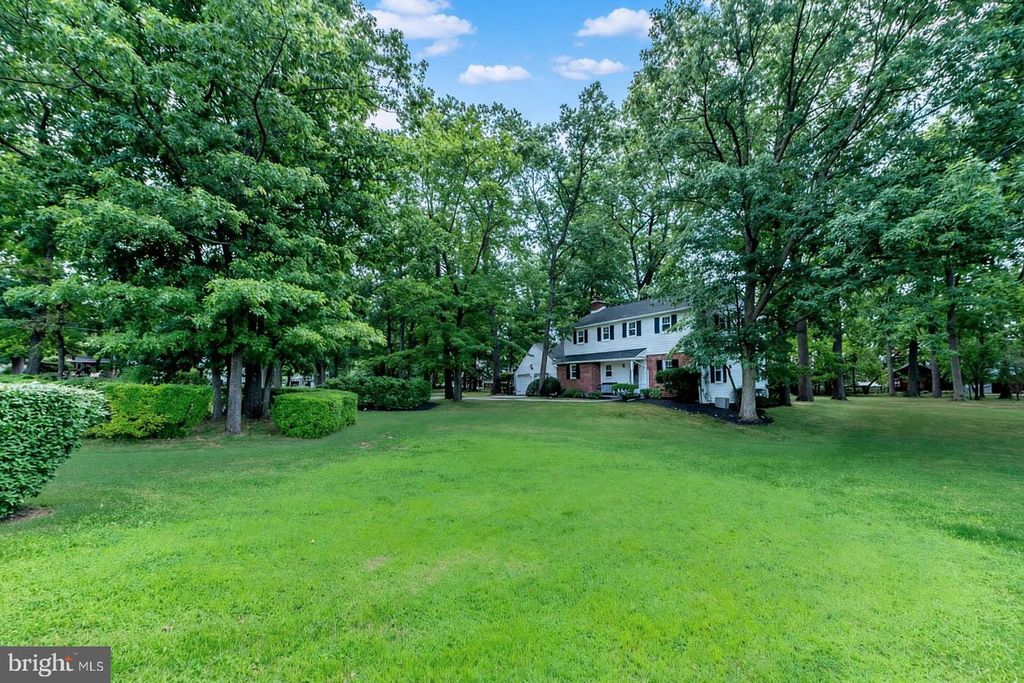 399 WOODLYN DR, COLLEGEVILLE, PA 19426 — photo 4