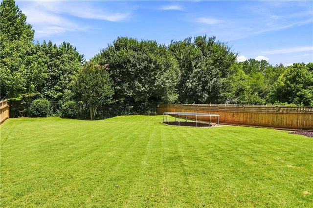 232 South Village Square, Canton, GA 30115