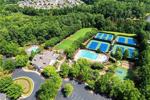 232 South Village Square, Canton, GA 30115