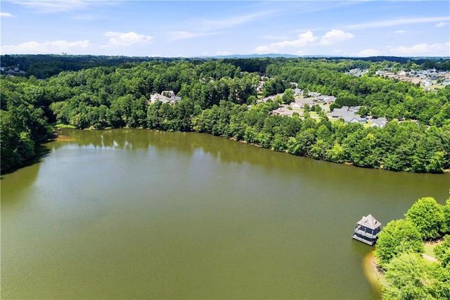 232 South Village Square, Canton, GA 30115