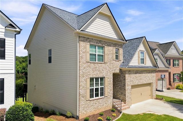 232 South Village Square, Canton, GA 30115