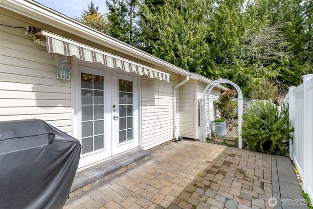 24710 11th Avenue S, Des Moines, WA 98198