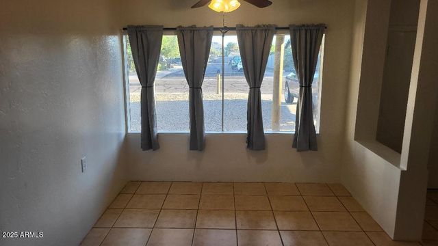 2326 E PARADISE Lane, Phoenix, AZ 85022