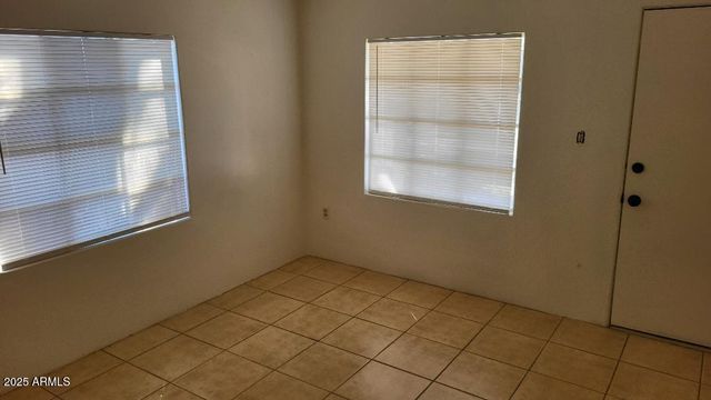 2326 E PARADISE Lane, Phoenix, AZ 85022