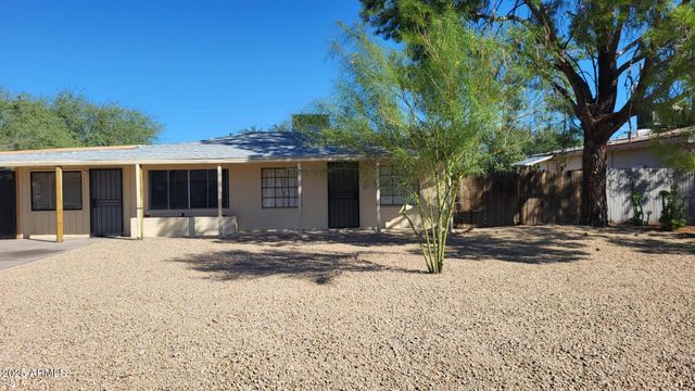 2326 E PARADISE Lane, Phoenix, AZ 85022