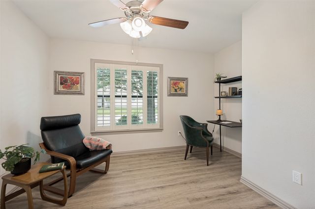 9633 Applewood Trail, Denton, TX 76207