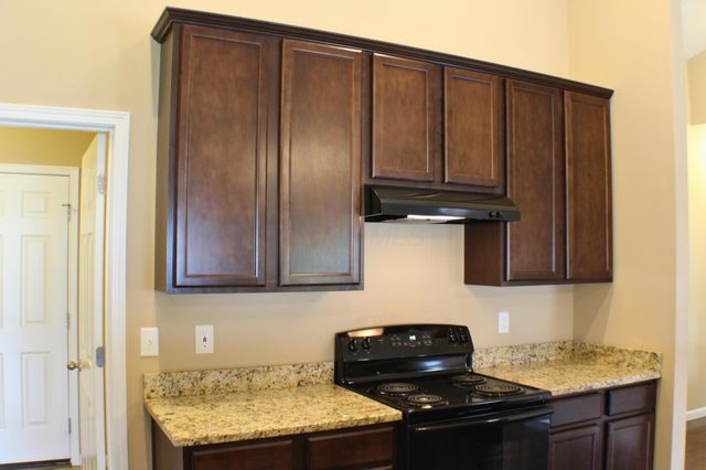 162 Edmonds Drive, Commercial Point, OH 43116
