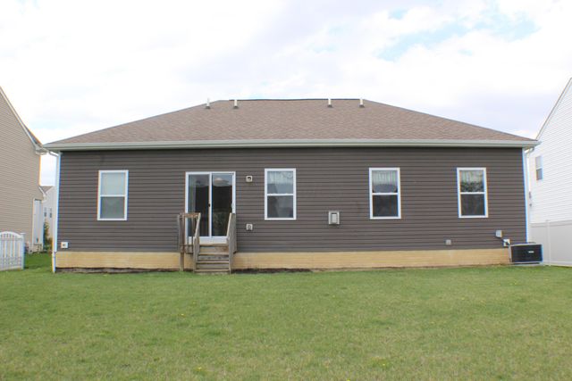 162 Edmonds Drive, Commercial Point, OH 43116