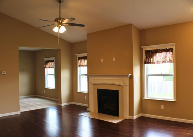162 Edmonds Drive, Commercial Point, OH 43116