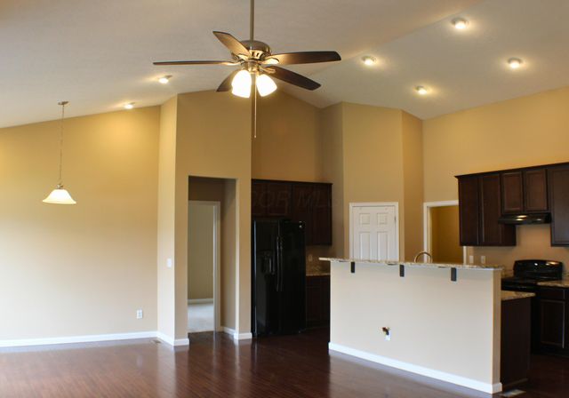 162 Edmonds Drive, Commercial Point, OH 43116