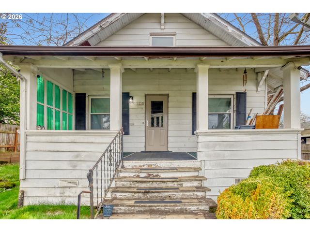 5255 Ne 24TH Ave, Portland, OR 97211