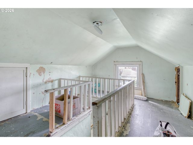 5255 Ne 24TH Ave, Portland, OR 97211