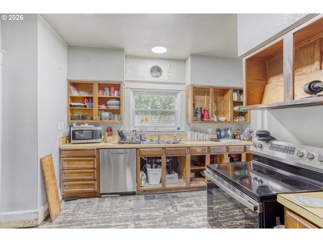 5255 Ne 24TH Ave, Portland, OR 97211