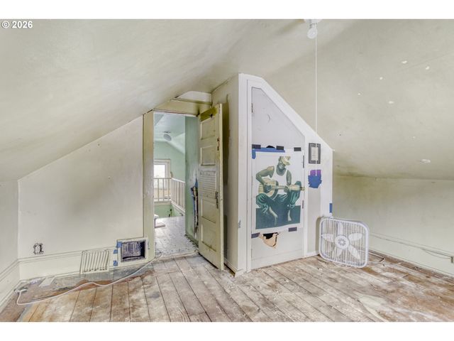 5255 Ne 24TH Ave, Portland, OR 97211