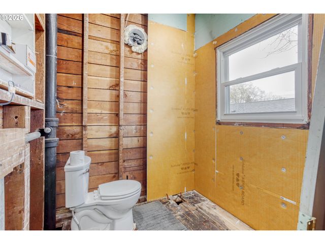 5255 Ne 24TH Ave, Portland, OR 97211